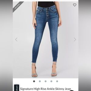Kancan Signature High Rise Ankle Skinny Jean size 26